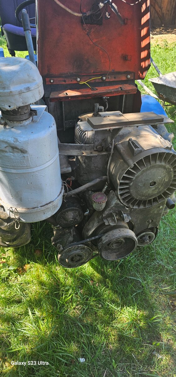 Malotraktor Tz4k14 - 2