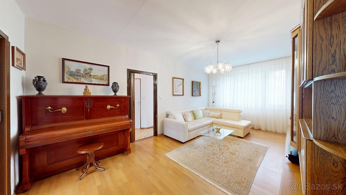 Na predaj príjemný 4 - izbový byt s lodžiou; Košice, Furča - 2