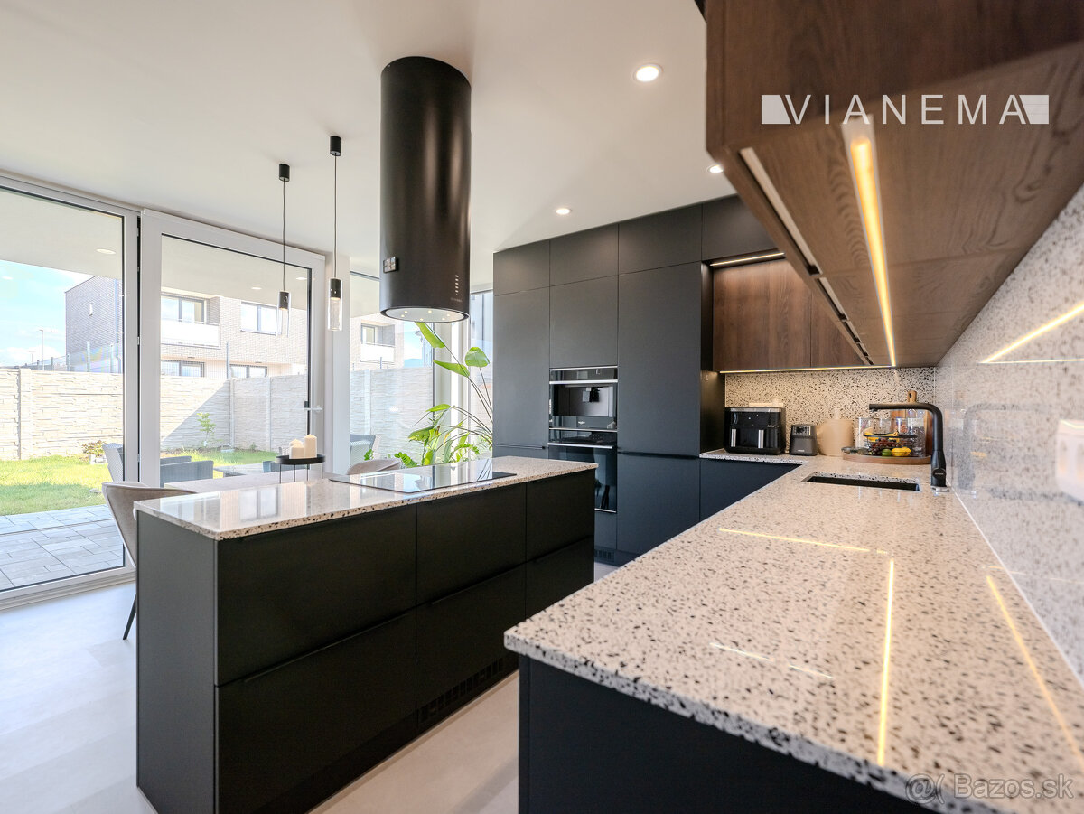 IBA U NÁSNa predaj 4i rodinný dom, 588m2, Trenčianská Turná - 2