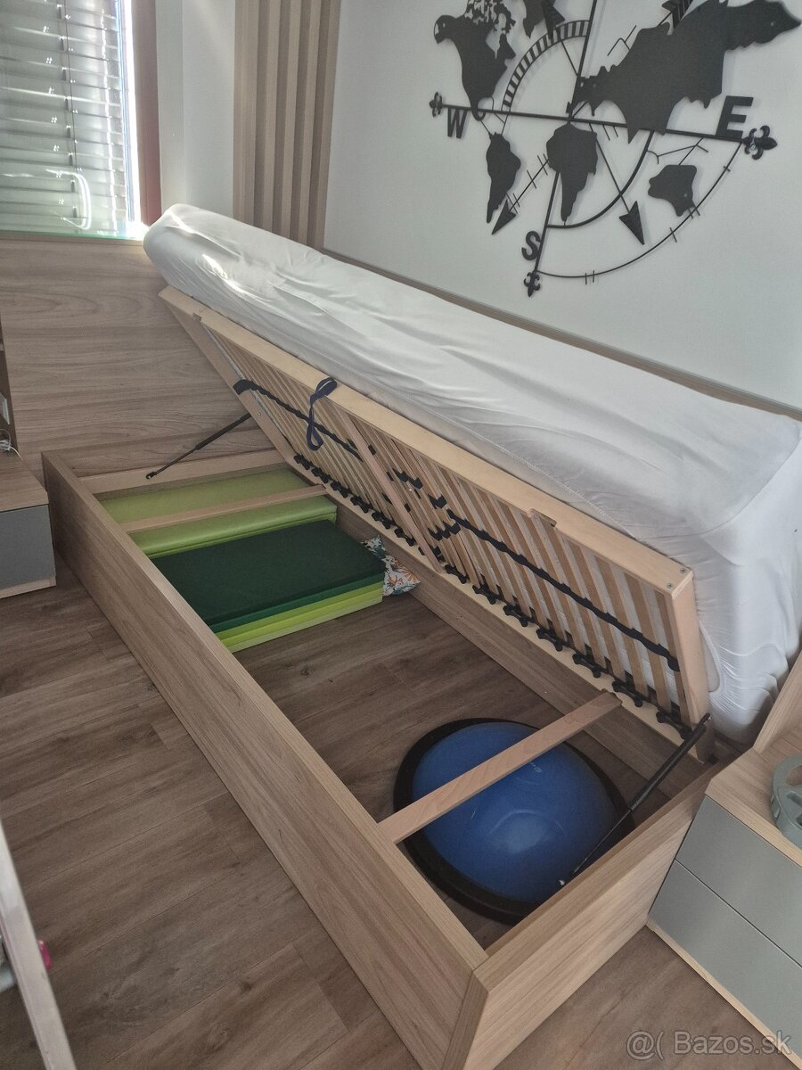 Jednolozkova postel, s uloznym priestorom - 2