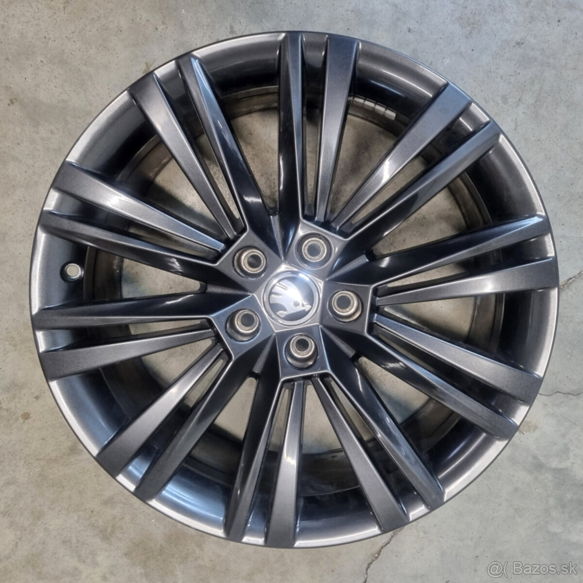 Hliníkové Škoda disky 5x112 R19 8J ET44 - 2