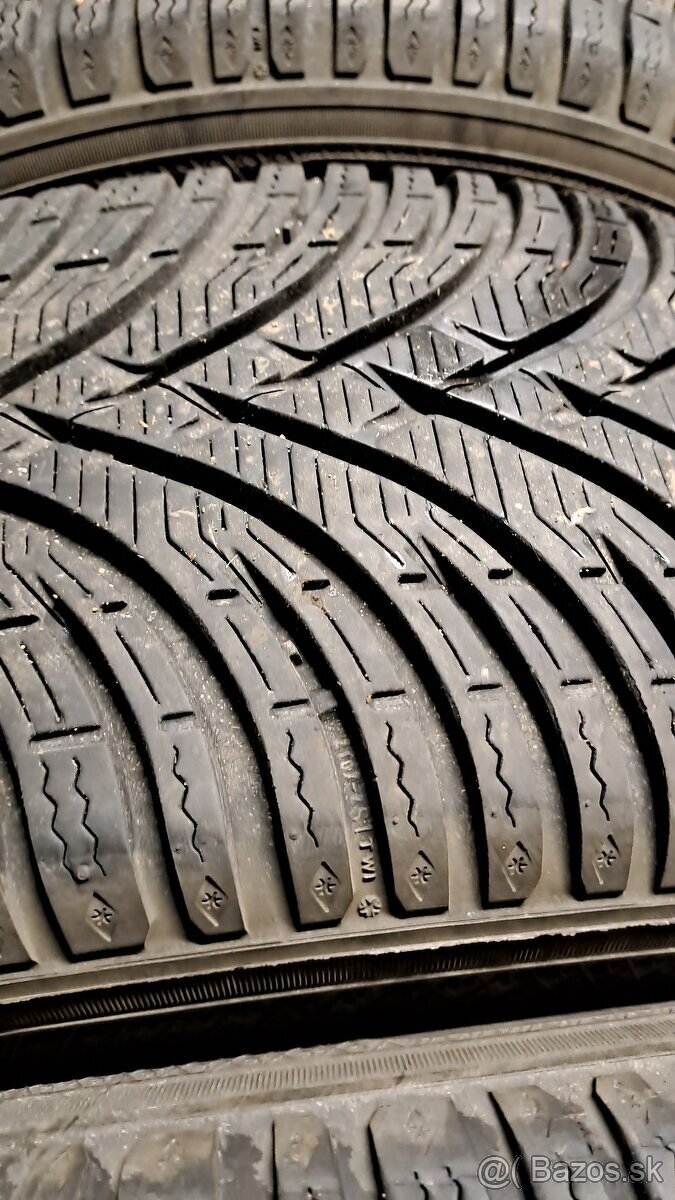 Predám 4ks jazdené zimné 215/60r17-96H Kléber - 2