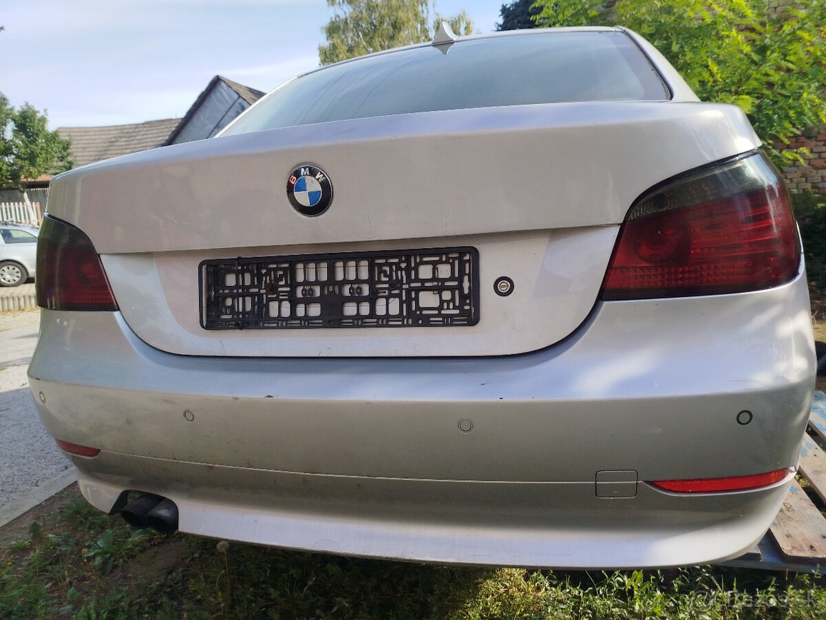 BMW E60 rozpredám 160kw automat - 2
