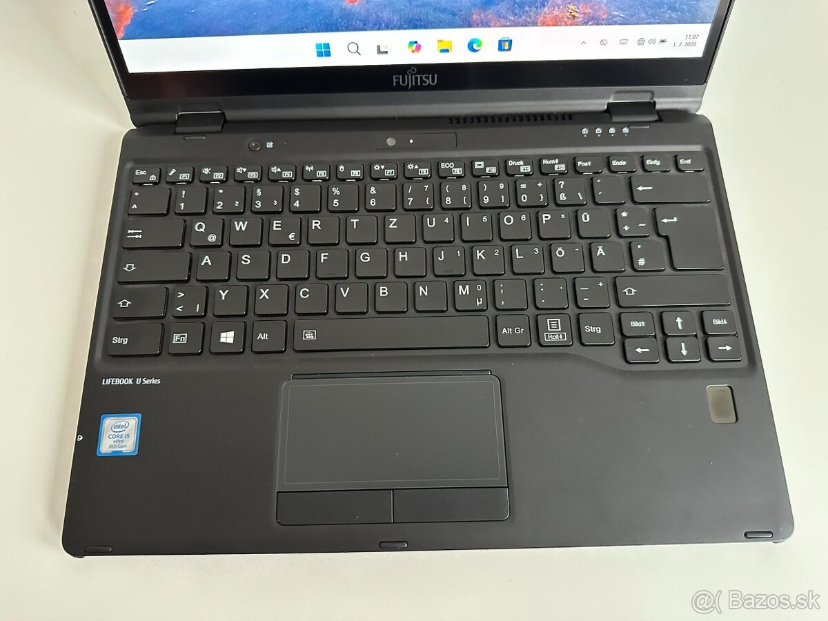 Fujitsu LifeBook U939X 2v1 / i5 / 8GB / 256GB NVMe / Win11 - 2