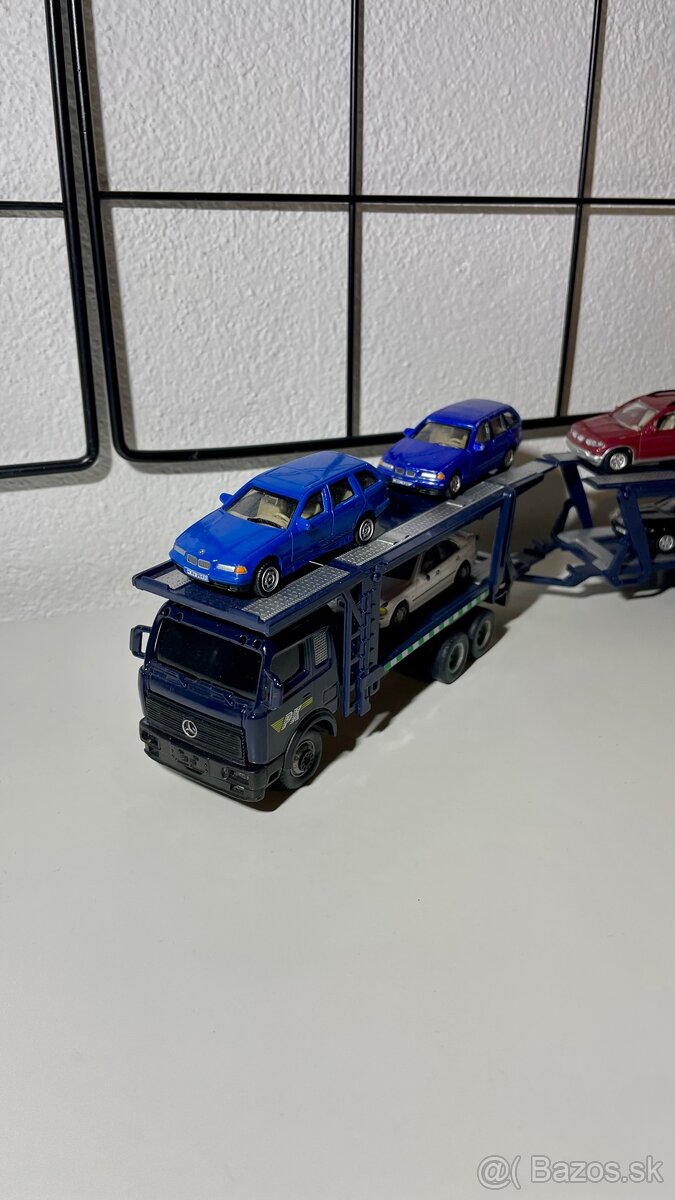 Hongwell Mercedes Transport - 2