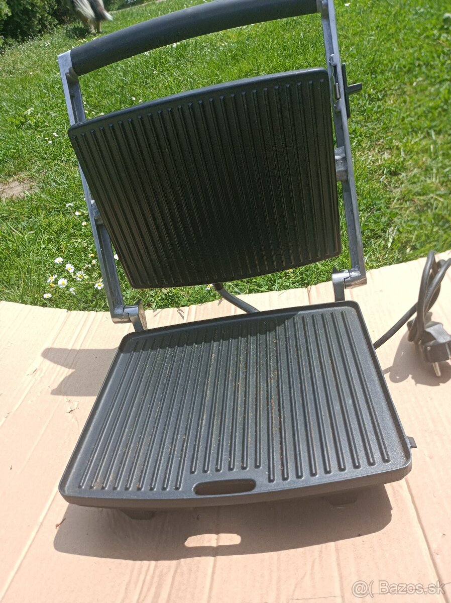 Kontaktní gril 2000W Tarrington House - 2