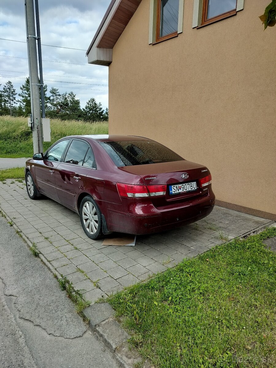 Hyundai sonata - 2