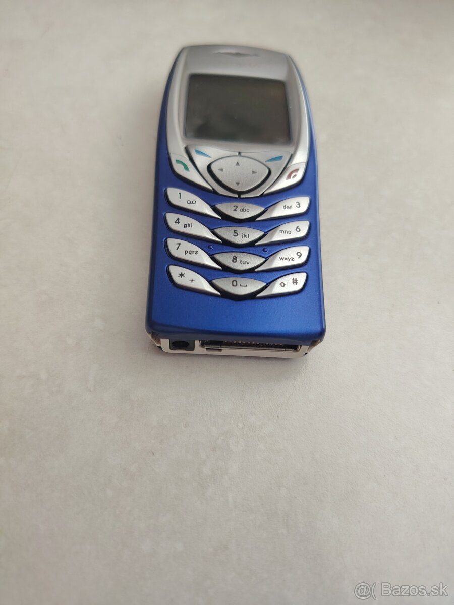 Nokia 6100 - 2