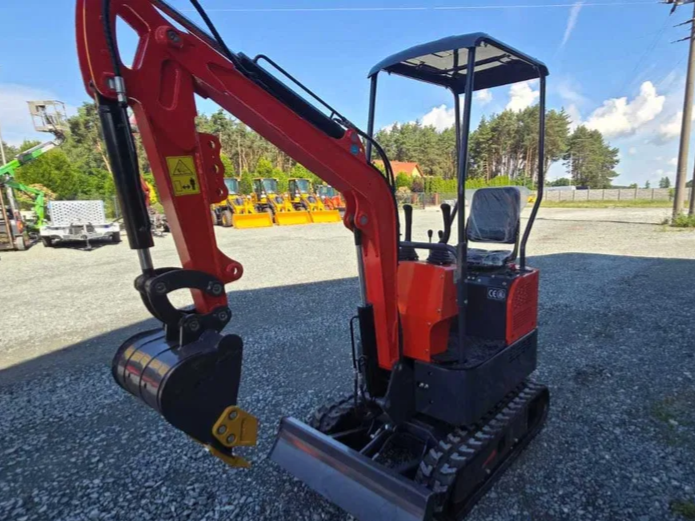 Minibagr TP13 - 2