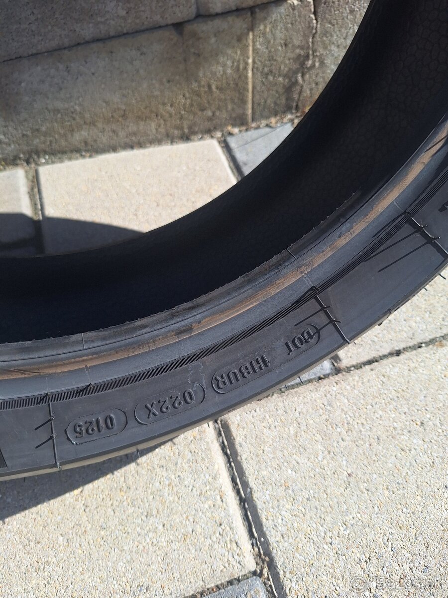 Michelin Road 6 - 2