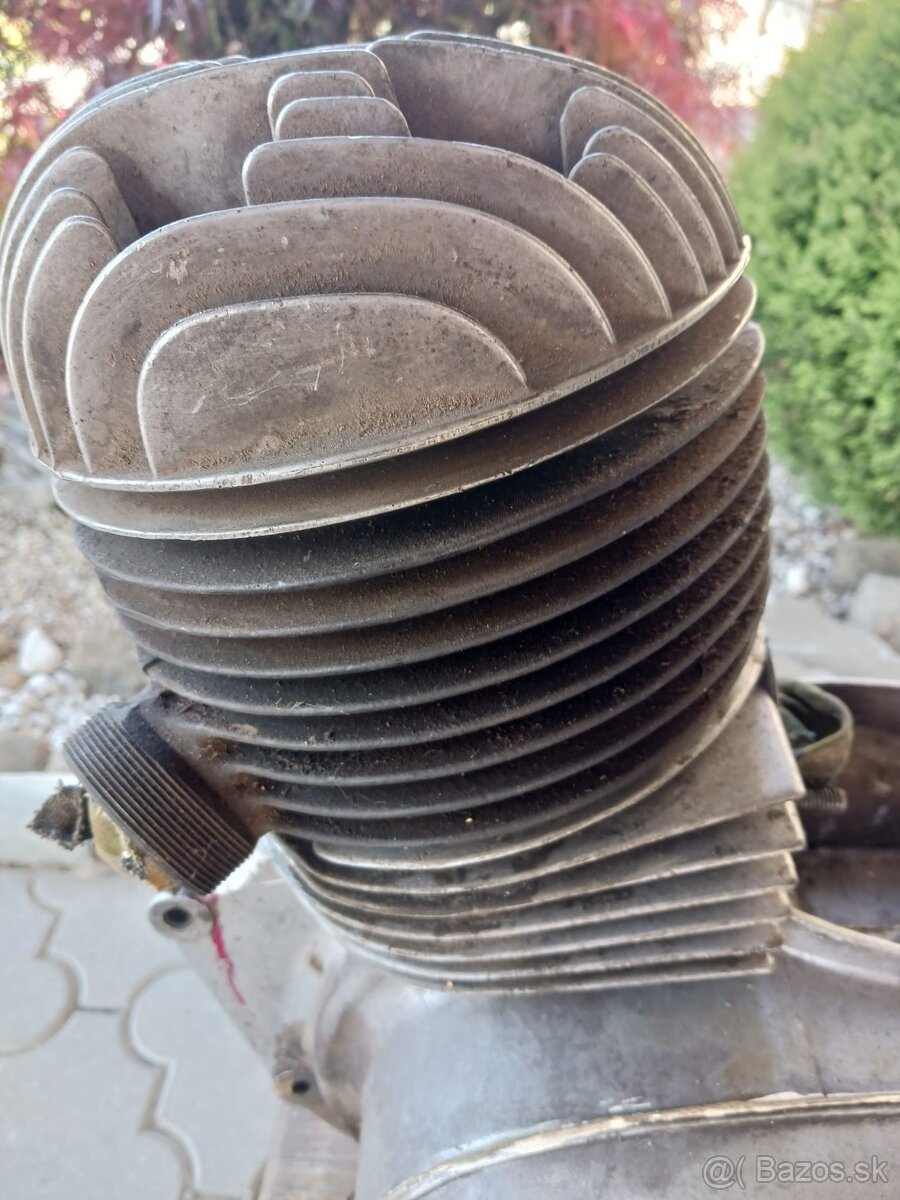 motor 250/ 353 - 2