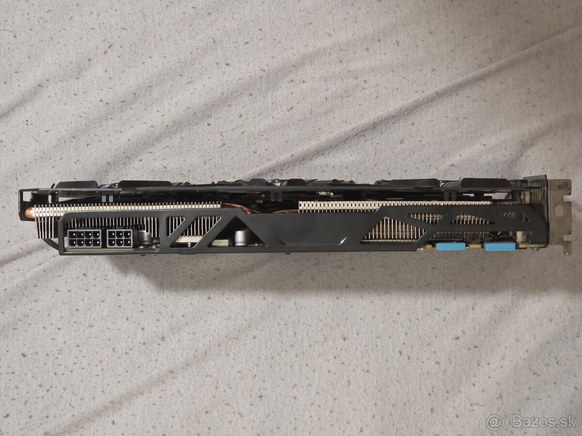 NVIDIA GIGABYTE GTX 760 WindForce 3X - 2