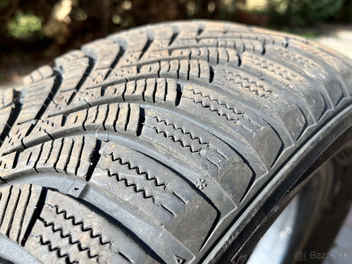 Hankook 185/60 R15 84T - 2