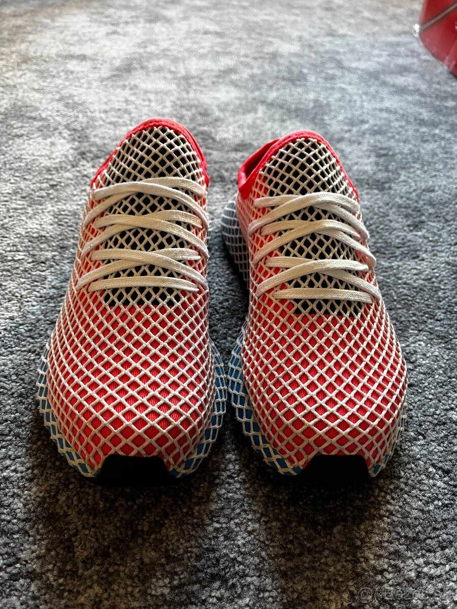adidas Deerupt Runner. Velikost 42. - 2