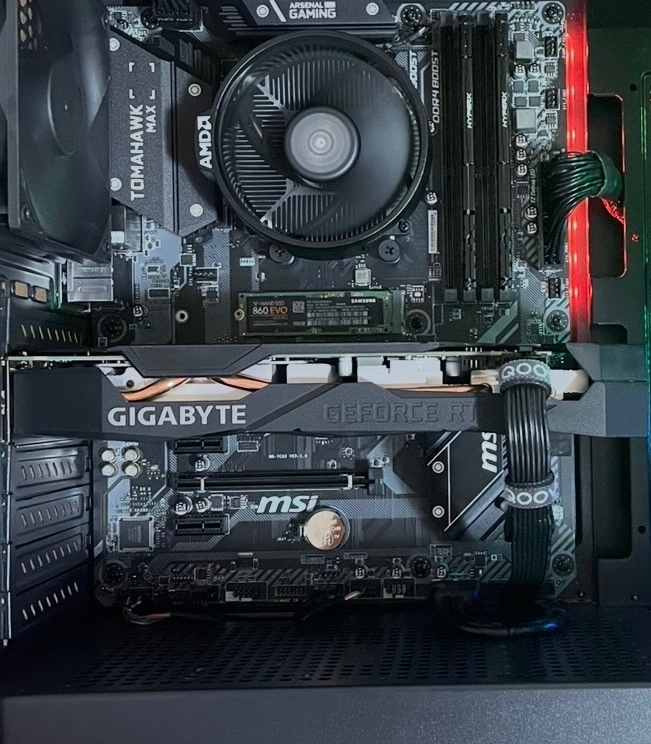 Predám Nvidia RTX 2070 Gigabyte Windforce - 2