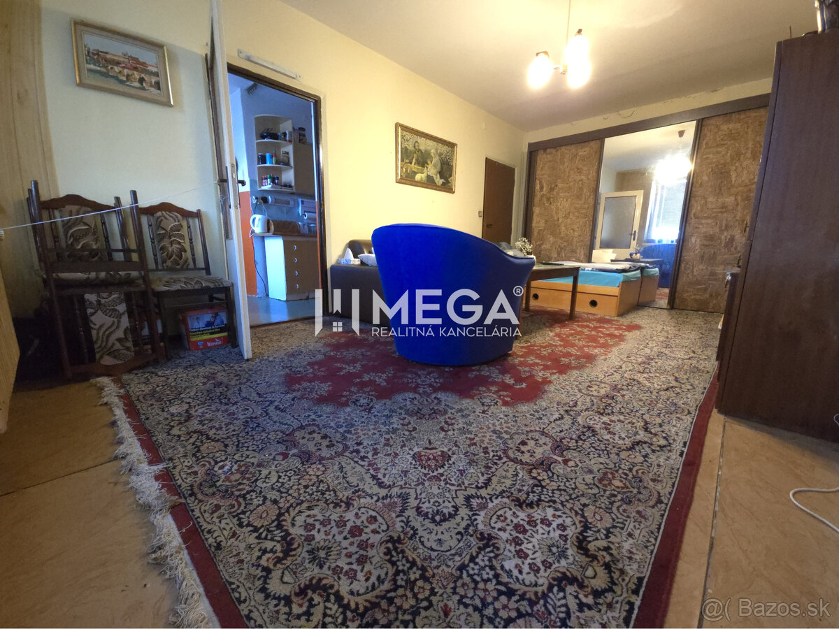 NA PREDAJ: 3-izbový byt s potenciálom – Michalovce, Okružná - 2