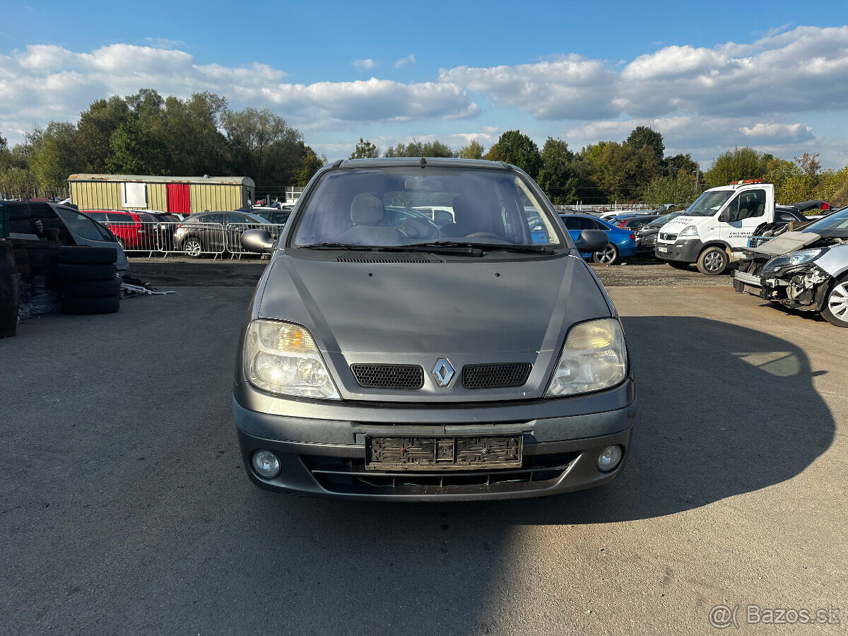 RENAULT SCENIC NA NÁHRADNÍ DÍLY - - 2