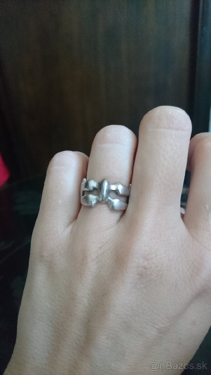 Prsteň strieborný - 2