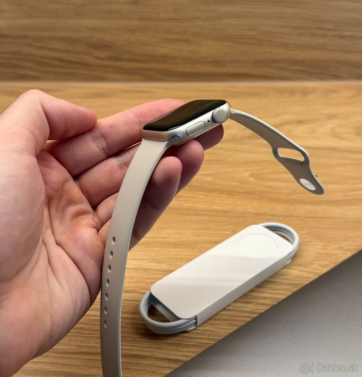 Apple Watch SE 3 (2025) 40mm Starlight - 2