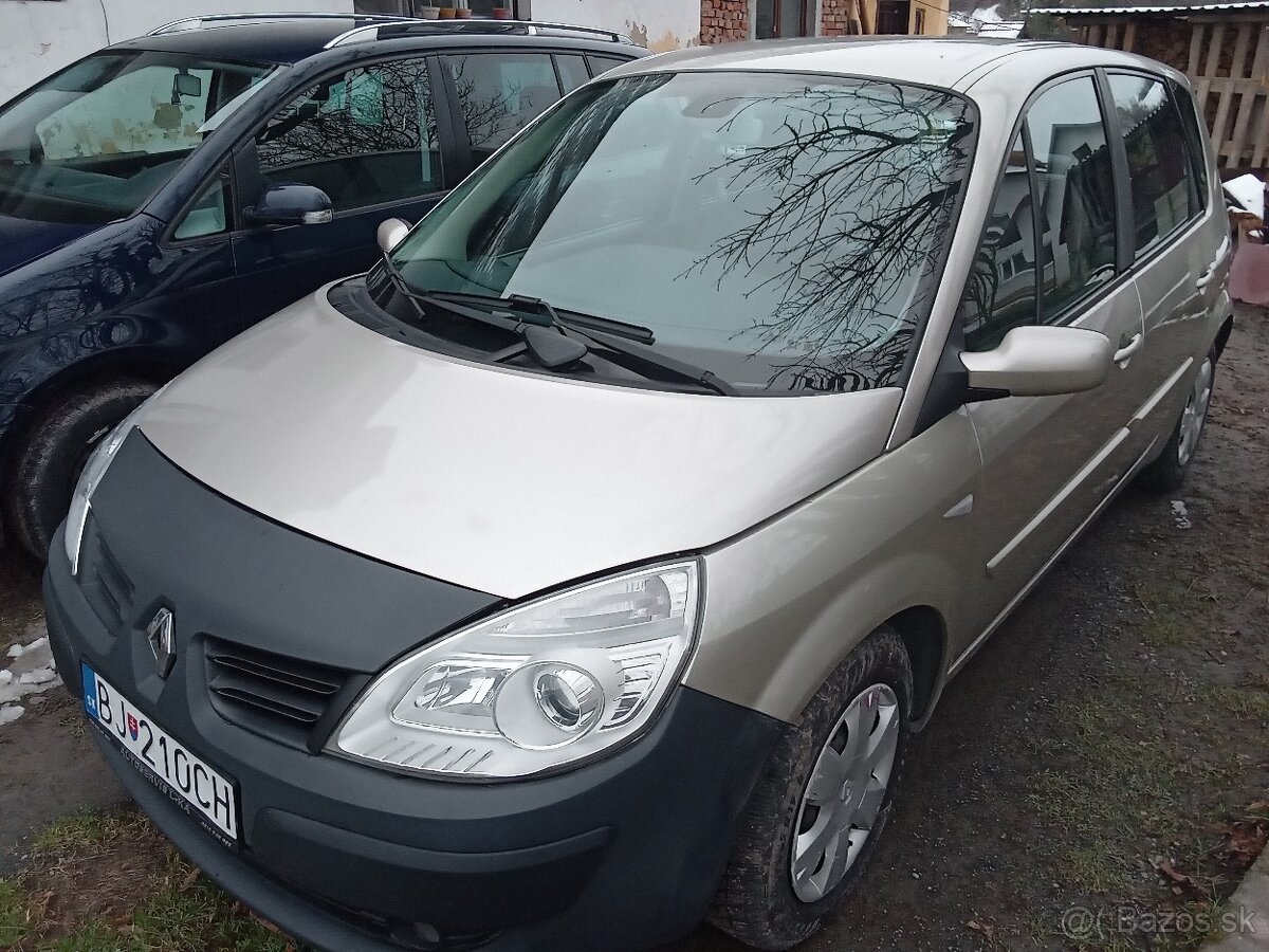 Renault Megane Scénic - 2