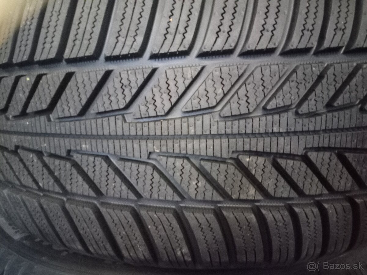 255/50 R19 107H SUV EV zimné pneumatiky Hankook - 2