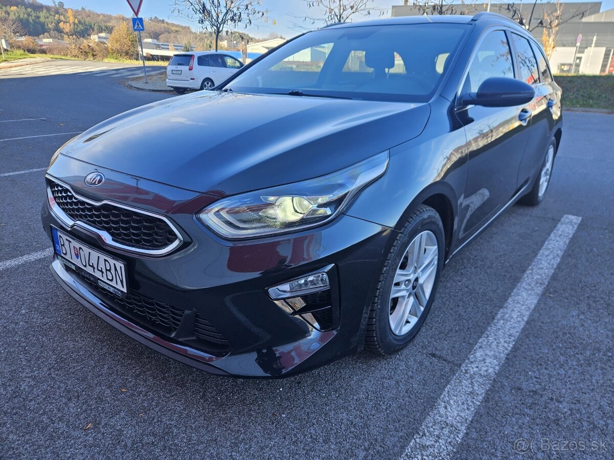 Kia Ceed SW 1.6 CRDi MHEV Gold - 2