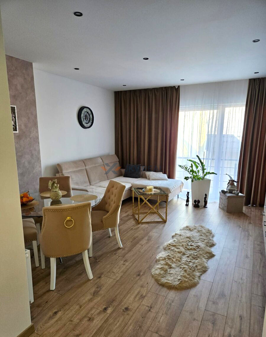 Prenájom Pre Náročných: Luxusný 3-izbový Byt s Balkónom v Sr - 2