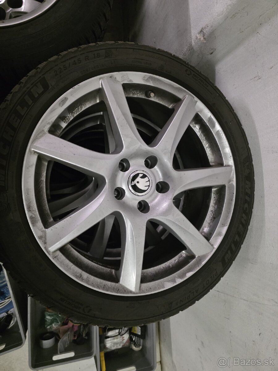 18" elektrony skoda 5x112 zimne 225/45r18 - 2