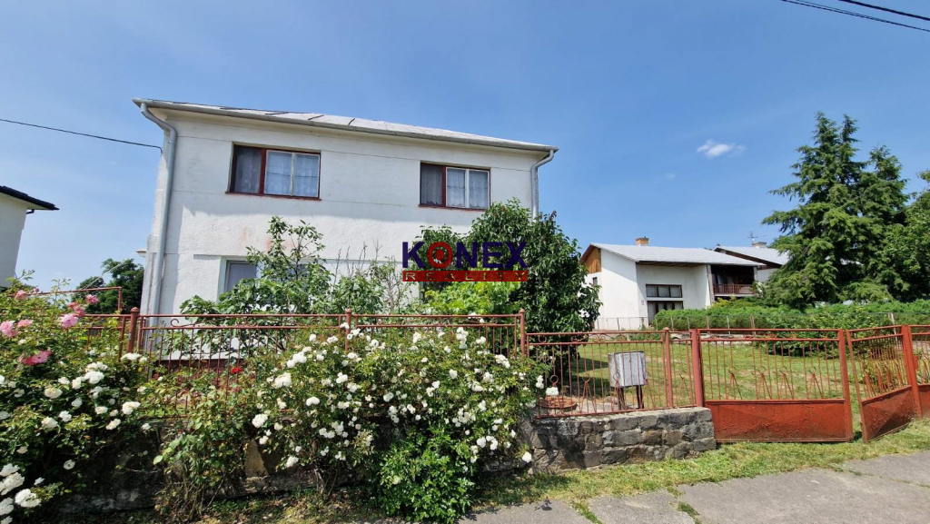 INVESTIČNÁ PRÍLEŽITOSŤ – RD a rozľahlý pozemok, Michalovce - 2