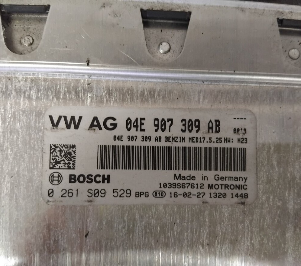 riadiaca jednotka motora 04E907309AB - 2