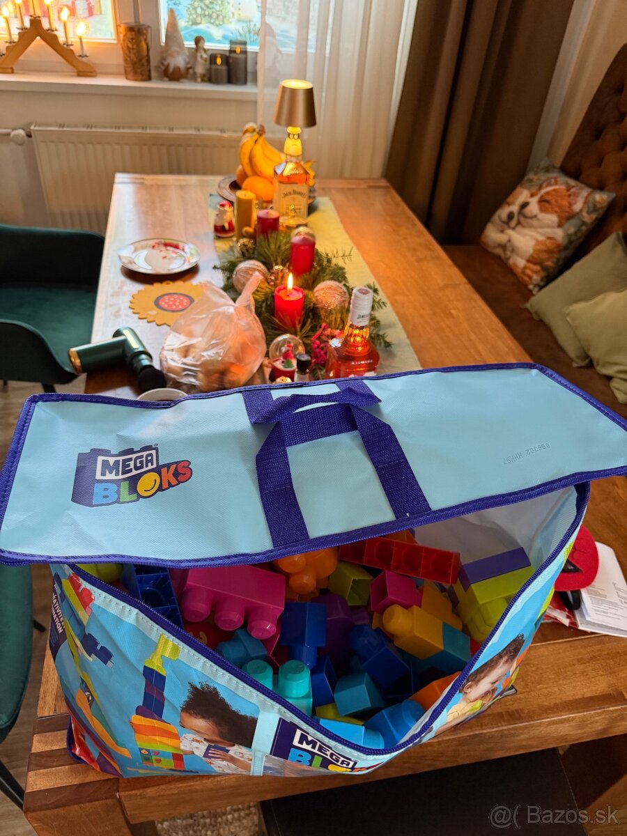 Mega blocks skladačky - 2