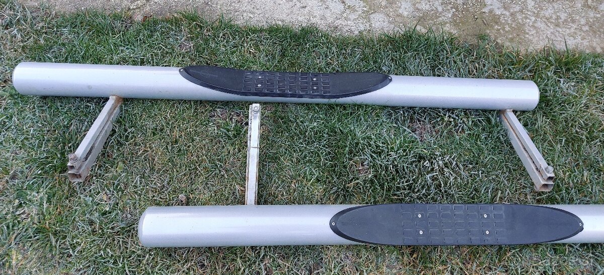 nášľapy Lada Niva - 2