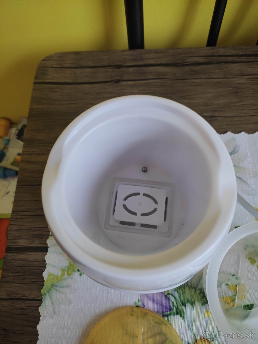 Predám ohrievačku fliaš Beurer - 2