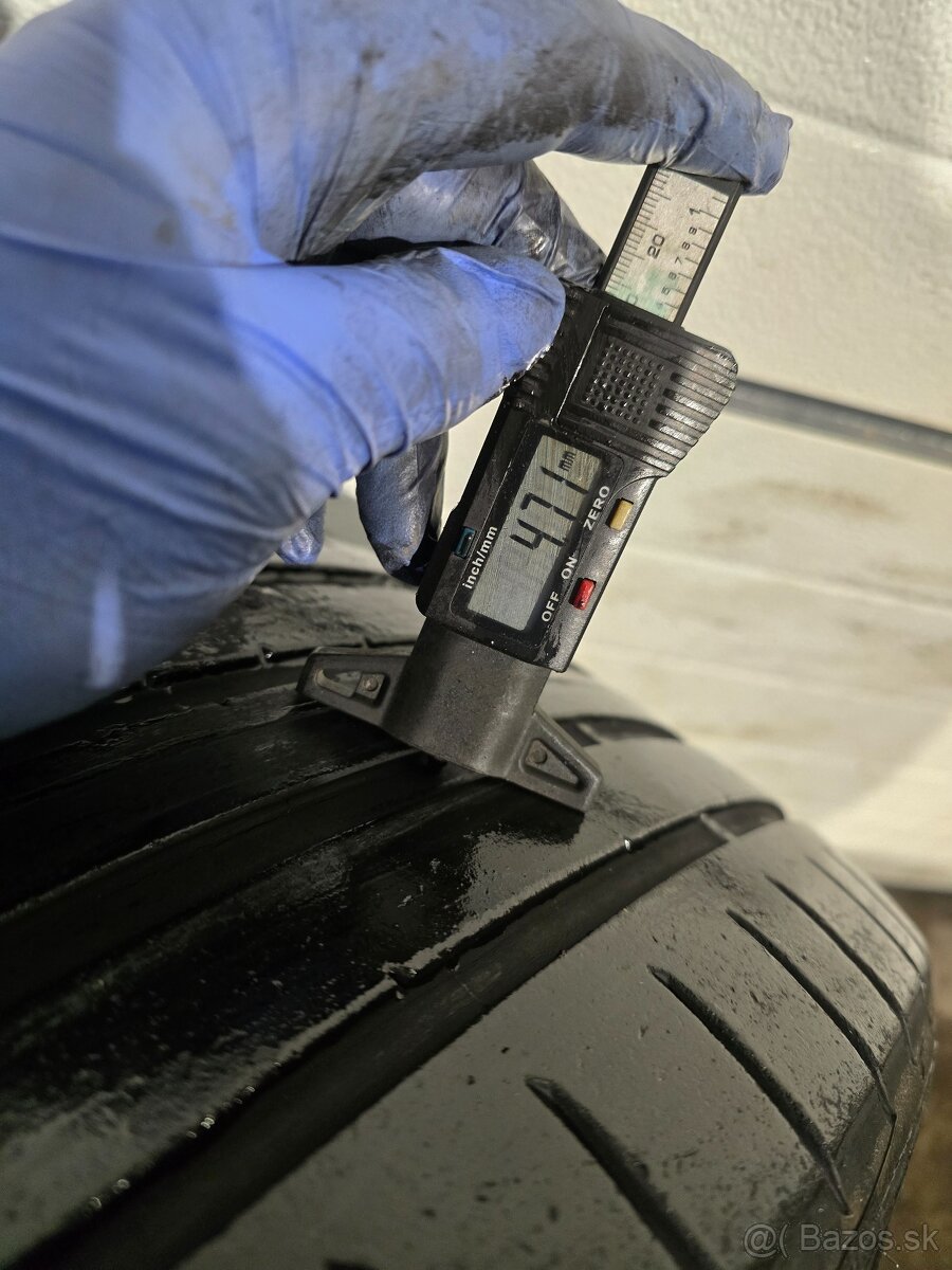 Letné Pneu GoodYear 235/40 R18 - 2