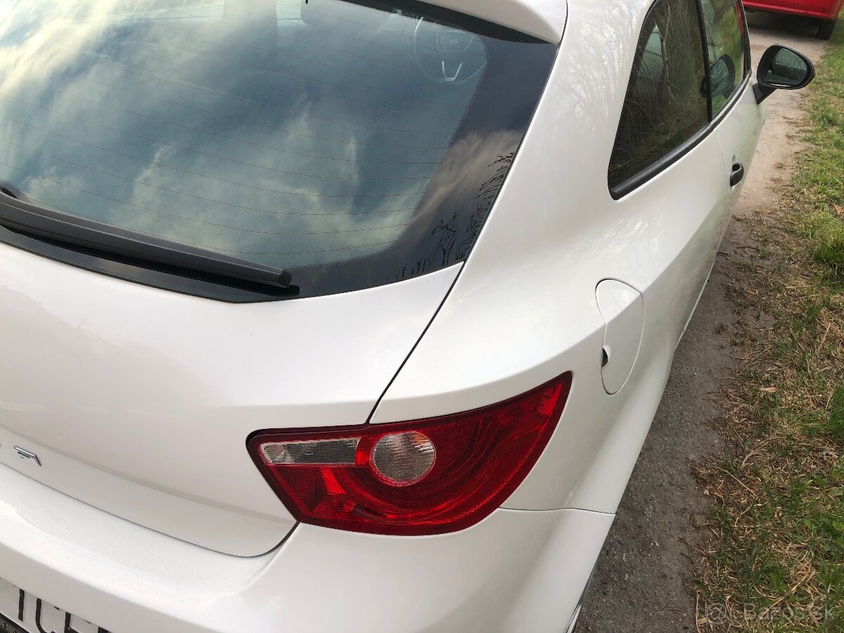 Seat ibiza 2010 1.2 benzin - 2