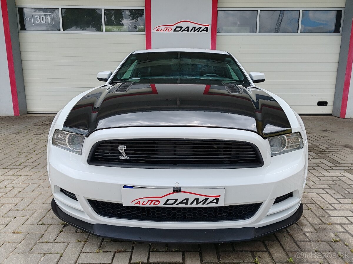Prodám Ford Mustang 5.0 GT - 2