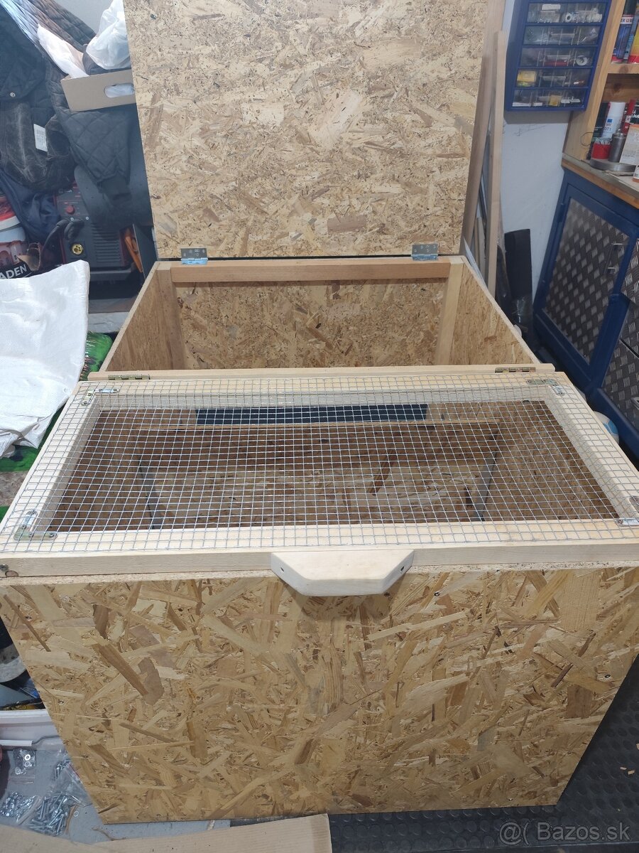 Predám box - 2