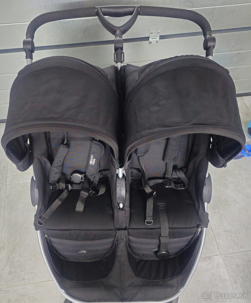 Britax Romer Double - Dvojičky Kočik - 2