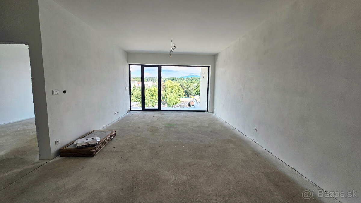 Svetlo, priestor a možnosti: 2-izbový byt s loggiou 14 m² - 2