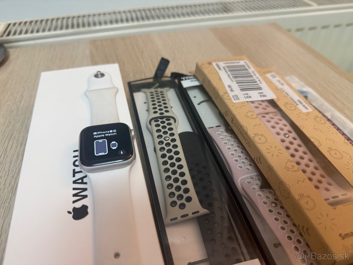 Apple watch SE 2. Gen Silver 40mm - 2