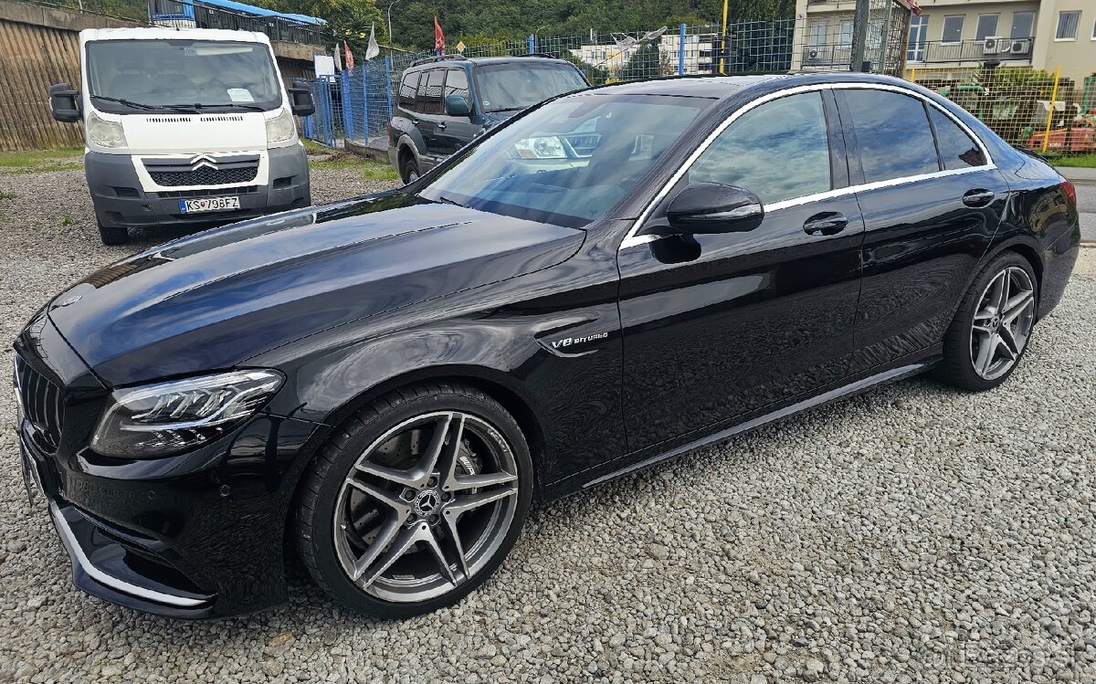 Mercedes-Benz C63 AMG A/T - 2