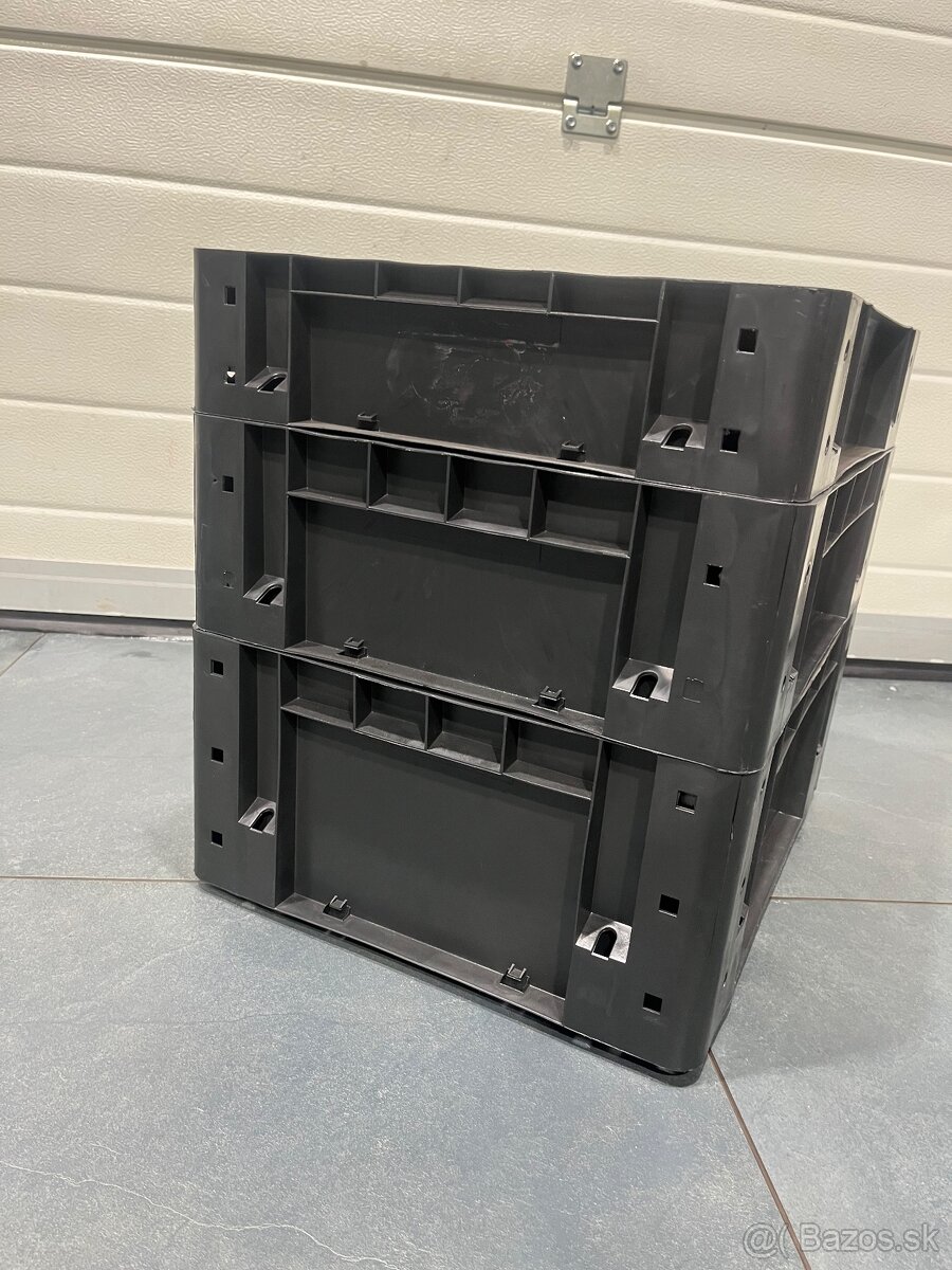 Plastova prepravka - 2