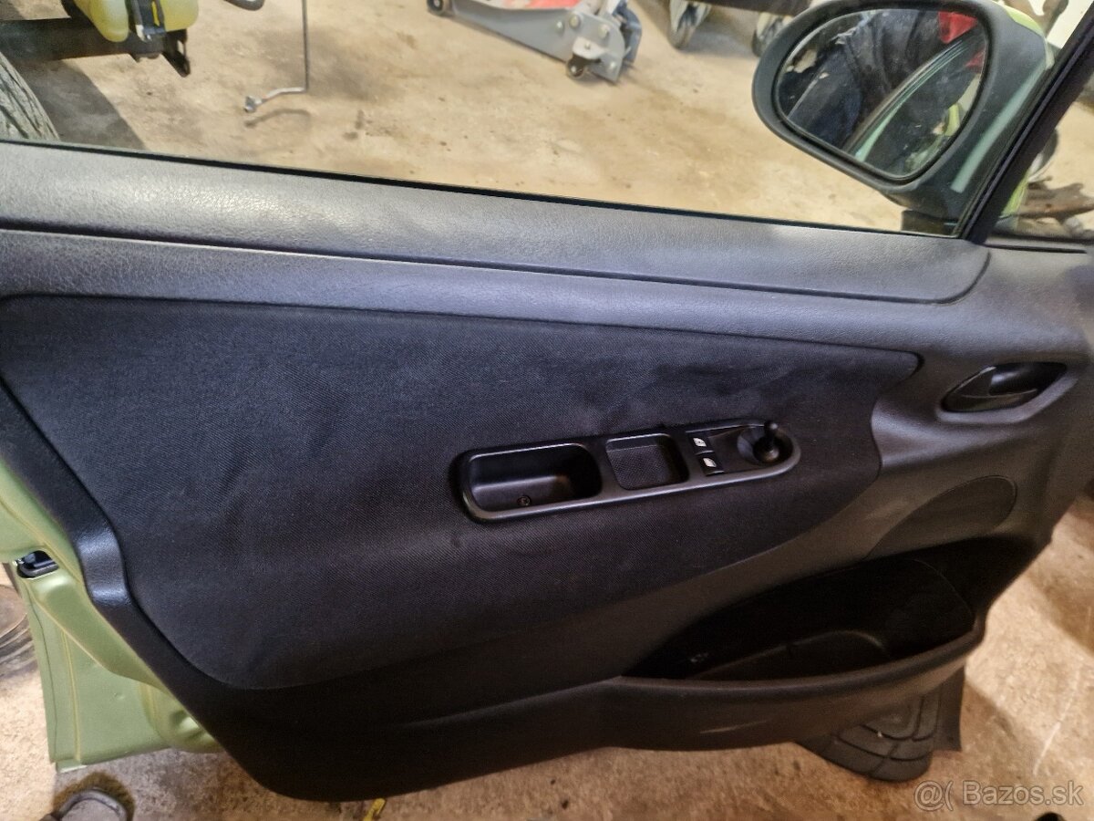 Predne dvere Peugeot 207, 2006 - 2014 - 2