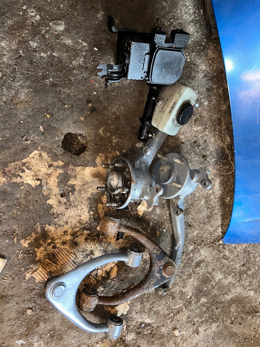 veci z podvozku lexus is 200 - 2