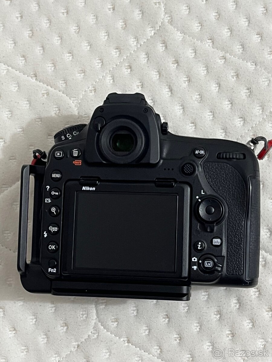 Nikon D850 - super stav - 2