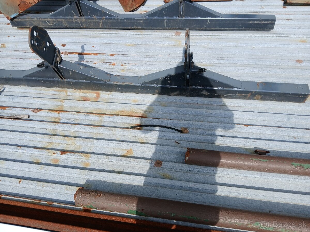 Zadný nárazník TATRA,MAN,MERCEDES - 2