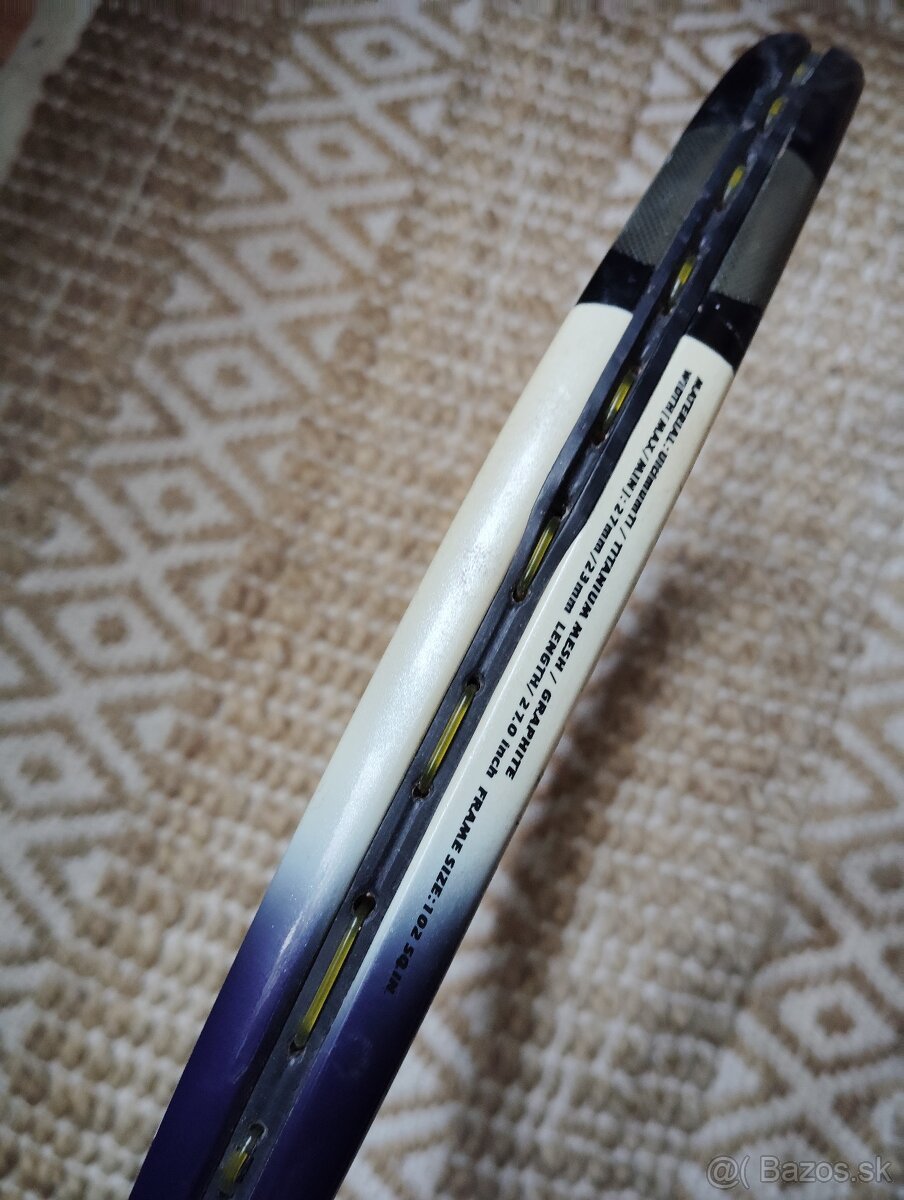 Predam tenis raketu Yonex - 2