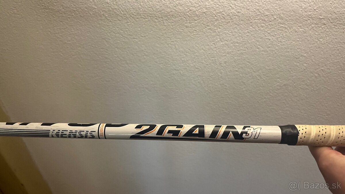 Predam florbalou hokejku - 2