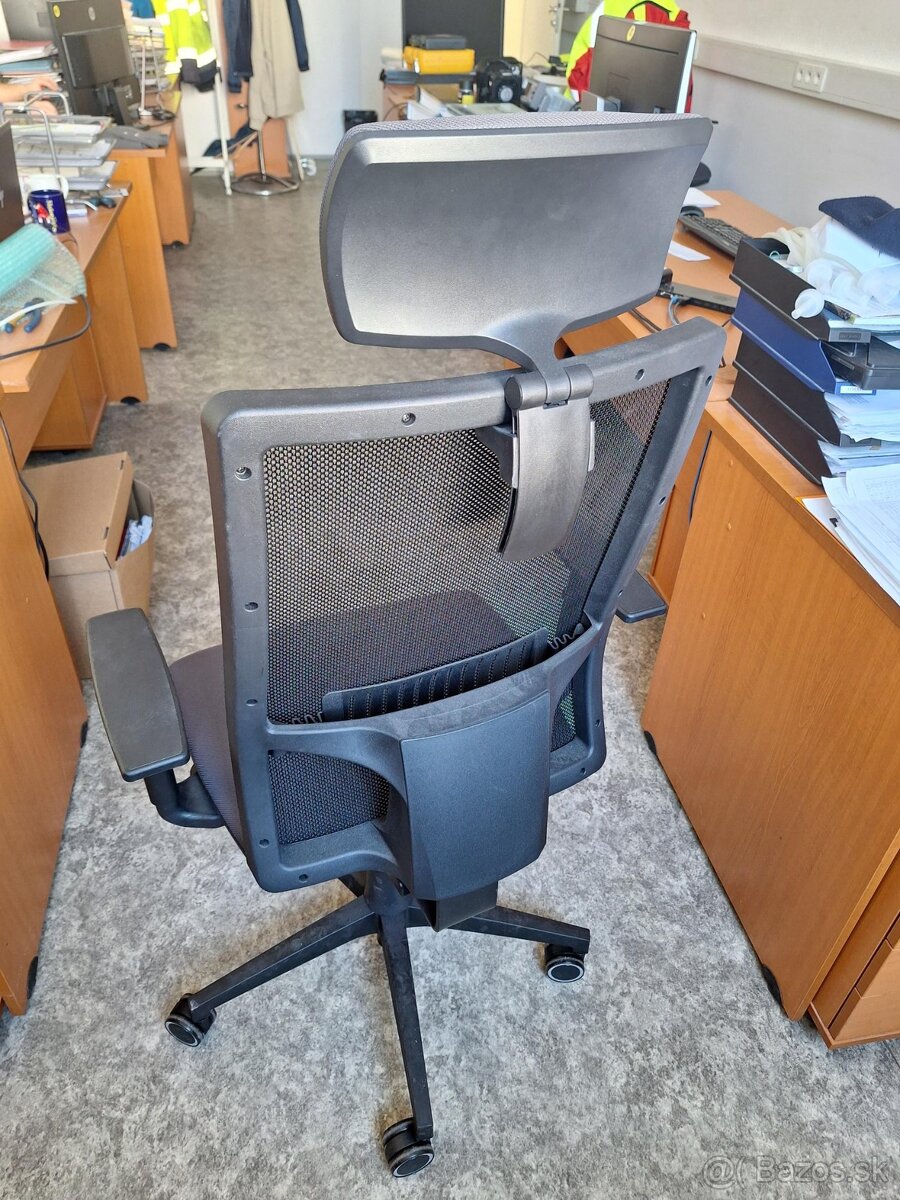 Kancelarska stolicka otocna - 2