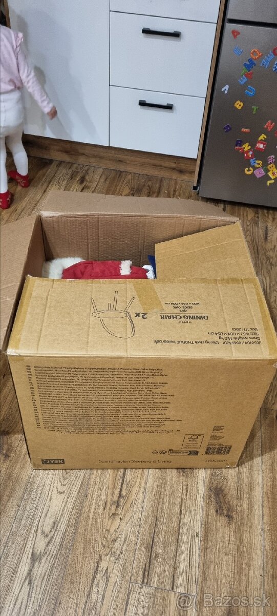 Darujem detske oblečenie + choditko - 2